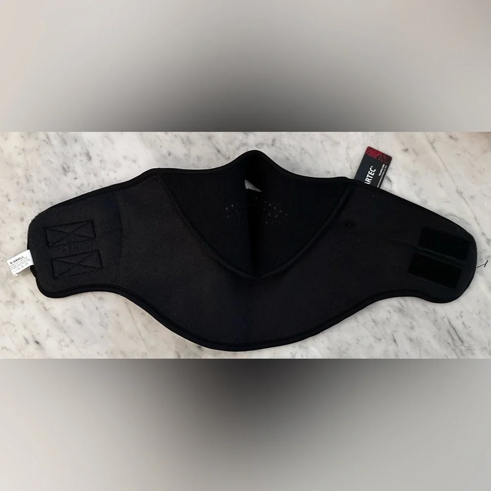 New With Tags Seirus Polartec Neofleece Combo Scarf in Black (size XSmall)